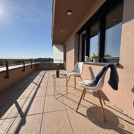 公寓 Penthouse-villa Natura