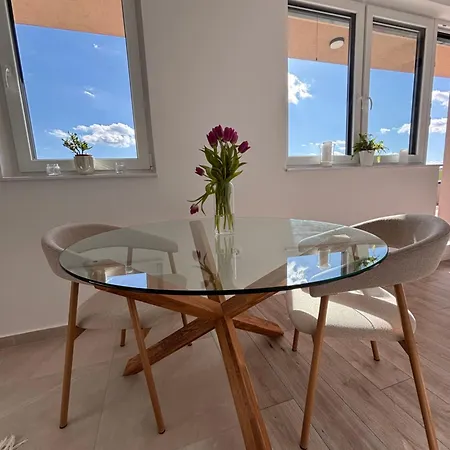 شقة Penthouse-villa Natura *