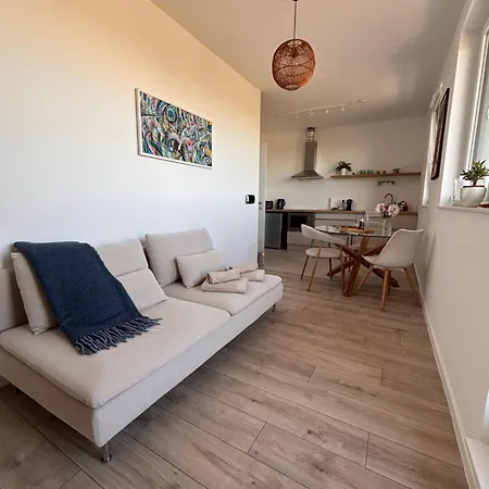 公寓 Penthouse-villa Natura